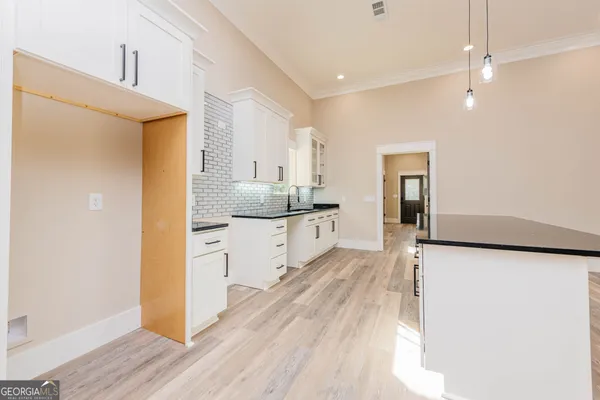 $424,999 | 1420 Gunters Mill Road, Byron, GA 31008