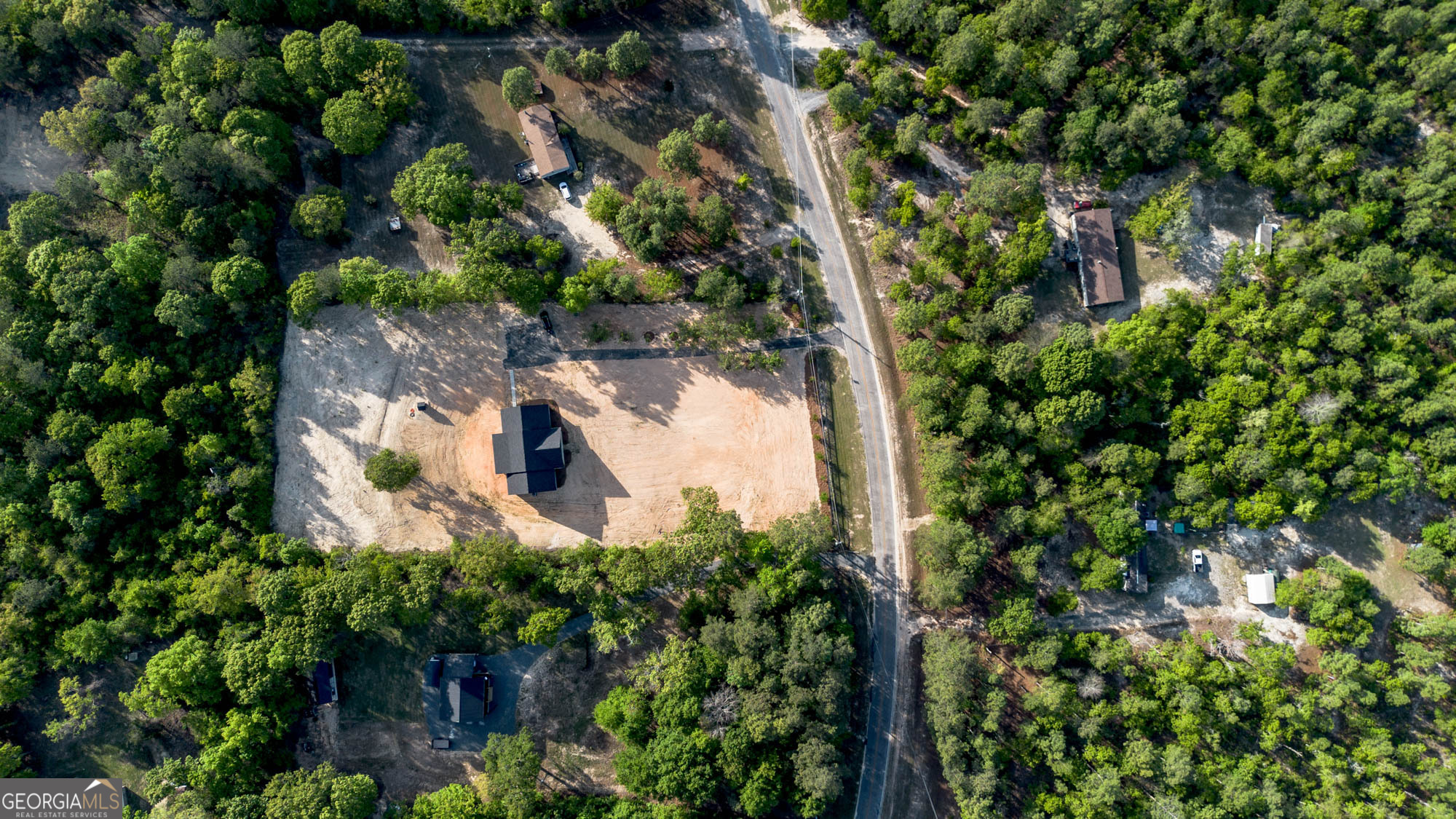 1420 Gunters Mill Road Byron, GA 31008 - Photo 4 of 54