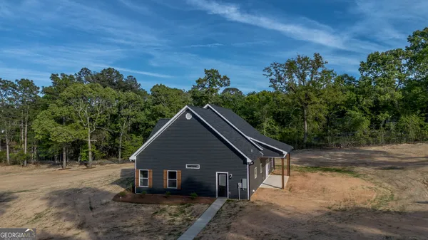 $424,999 | 1420 Gunters Mill Road, Byron, GA 31008