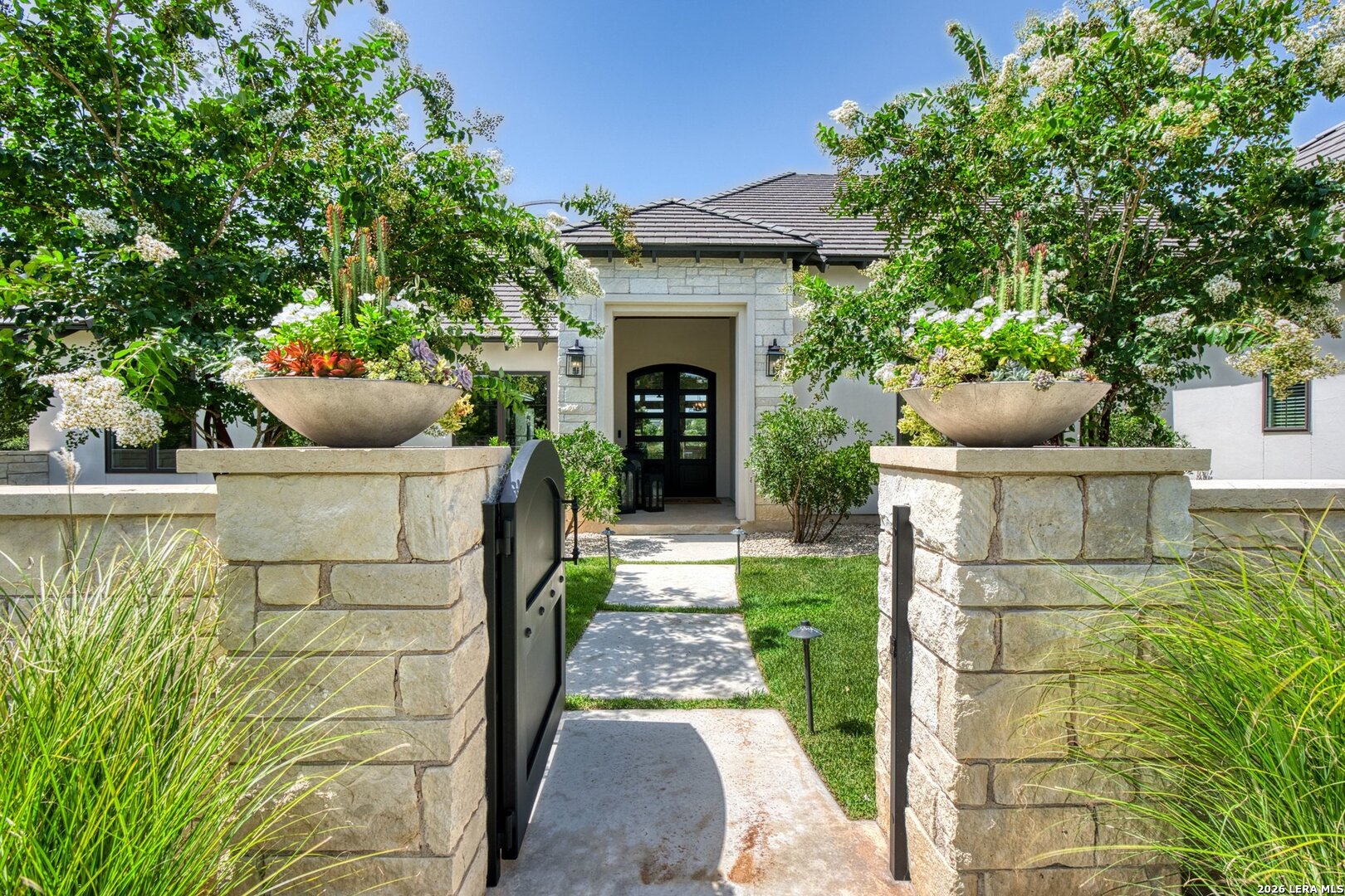 44 Landmark Ridge Bergheim, TX 78004 - Photo 3 of 31