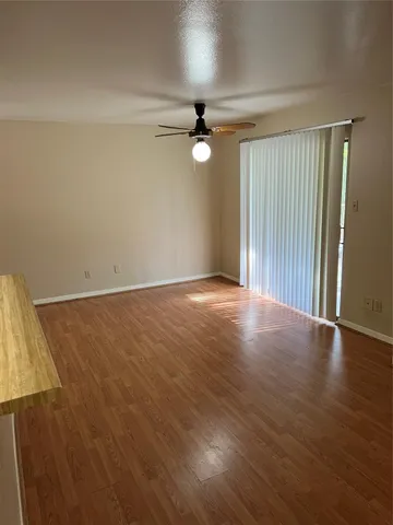 $1,100 | 3500 Tangle Brush Drive, Unit 78, The Woodlands, TX 77381