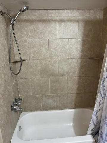 $1,100 | 3500 Tangle Brush Drive, Unit 78, The Woodlands, TX 77381