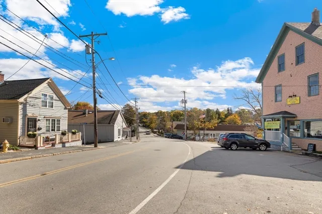 $2,600 | 20 Railroad Avenue, Rockport, MA 01966