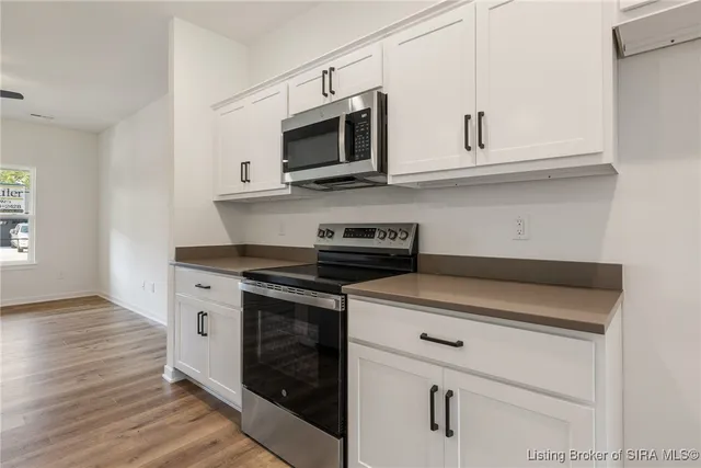 $254,900 | 5706 Harmony Wds Drive, Memphis, IN 47143