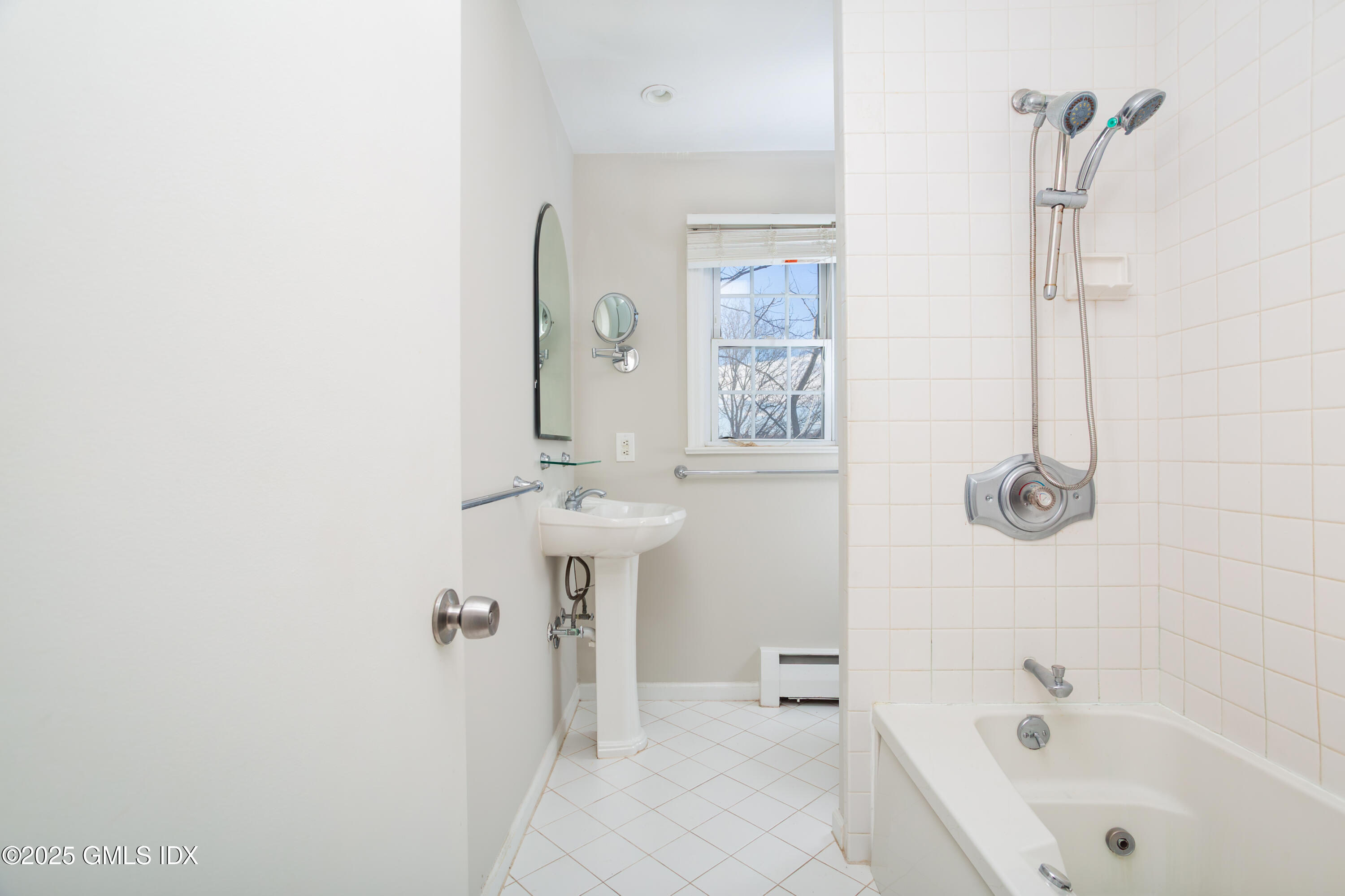 47 Valley Road, Unit B3 Cos Cob, CT 06807 - Photo 9 of 14 Valley_016