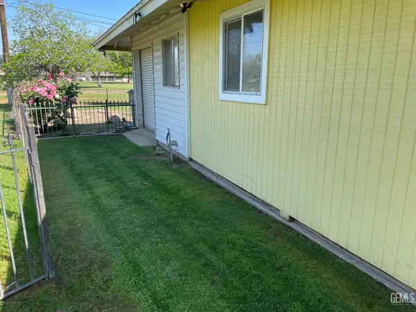 $350,000 | Undisclosed Address, Bakersfield, CA 93309