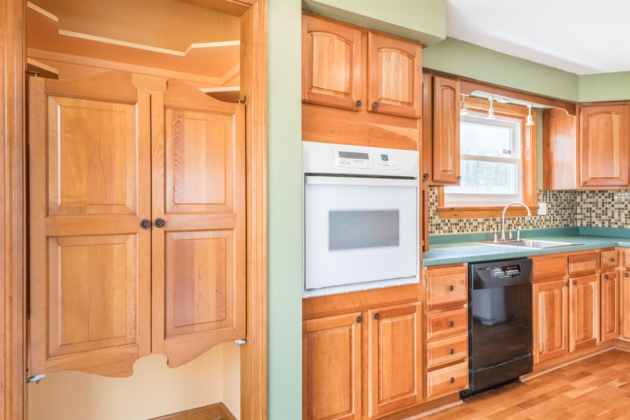267 South Whitefield Road Whitefield, NH 03598 - Photo 14 of 37