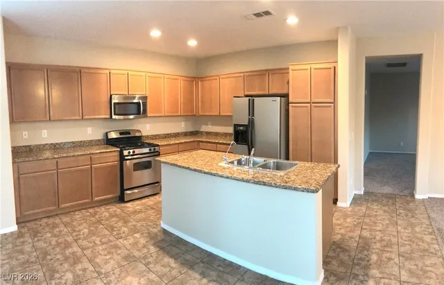 $2,300 | 10625 Mt Jefferson Avenue, Las Vegas, NV 89166
