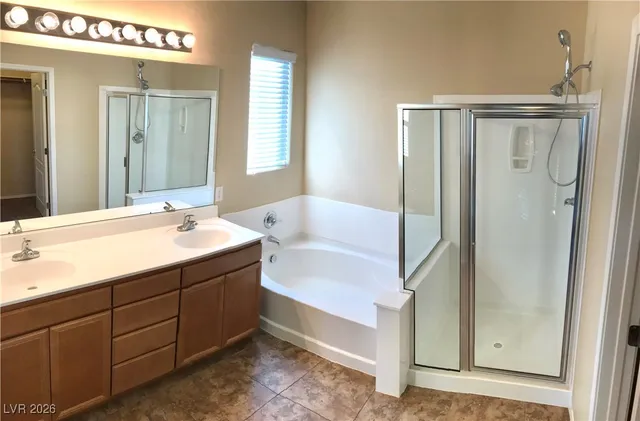 $2,300 | 10625 Mt Jefferson Avenue, Las Vegas, NV 89166