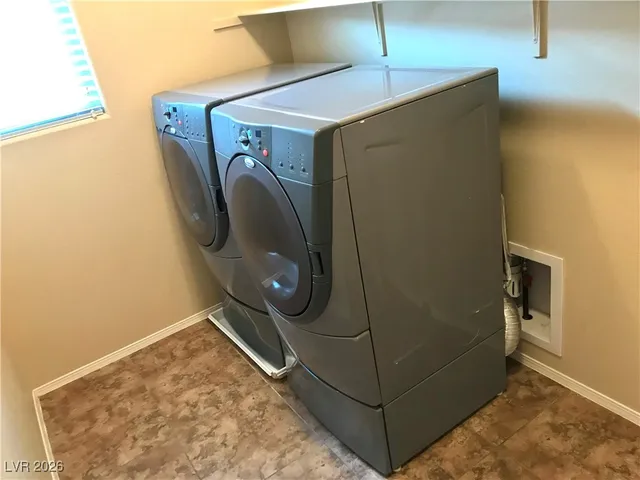 $2,300 | 10625 Mt Jefferson Avenue, Las Vegas, NV 89166