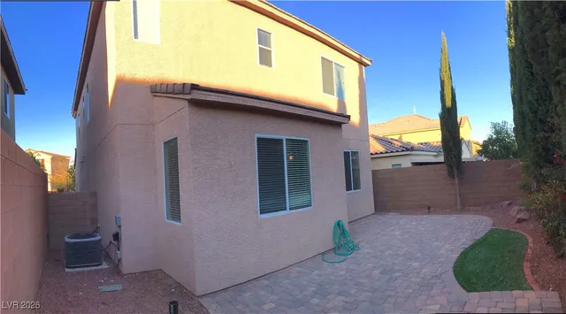 $2,300 | 10625 Mt Jefferson Avenue, Las Vegas, NV 89166