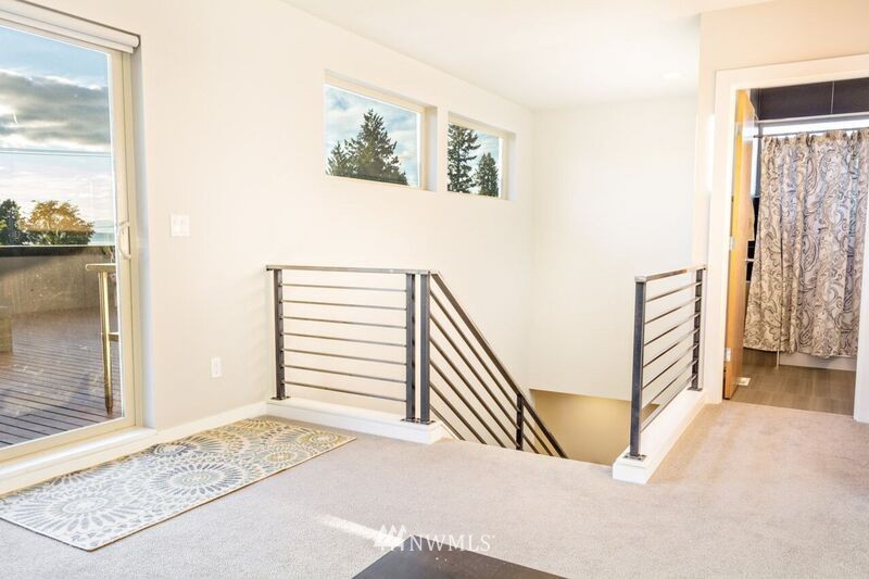 4628 Southwest Myrtle Street Seattle, WA 98136 - Photo 18 of 25 Gallery Image 18