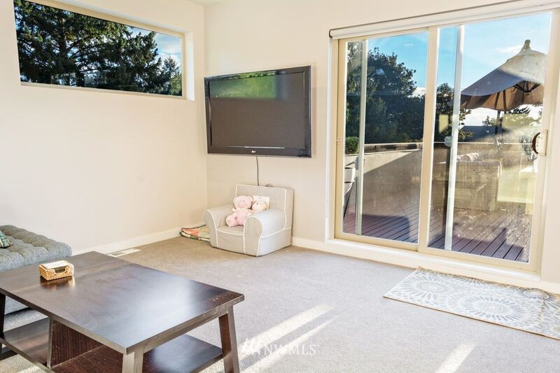 4628 Southwest Myrtle Street Seattle, WA 98136 - Photo 20 of 25 Gallery Image 20