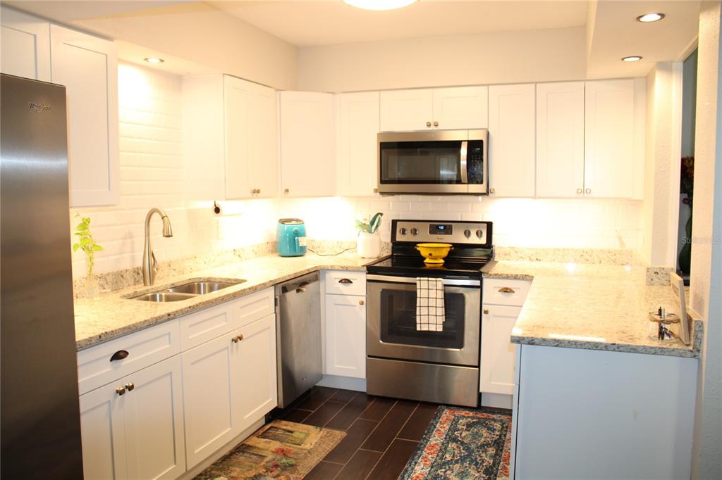 2101 Sunset Point Road, Unit 2304 Clearwater, FL 33765 - Photo 8 of 30 Gallery Image 8