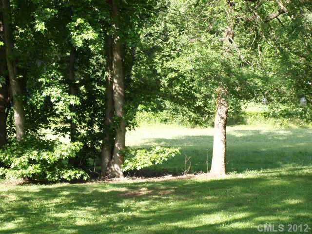 11614 Pump Station Road Charlotte, NC 28216 - Photo 16 of 16 Gallery Image 16