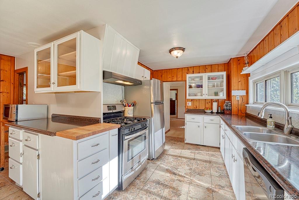 9088 South Murphy Gulch Road Littleton, CO 80127 - Photo 35 of 50