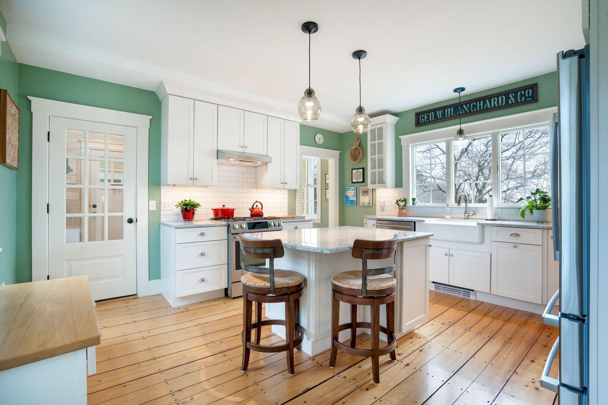 77 Foreside Road Cumberland, ME 04110 - Photo 14 of 38 Kitchen