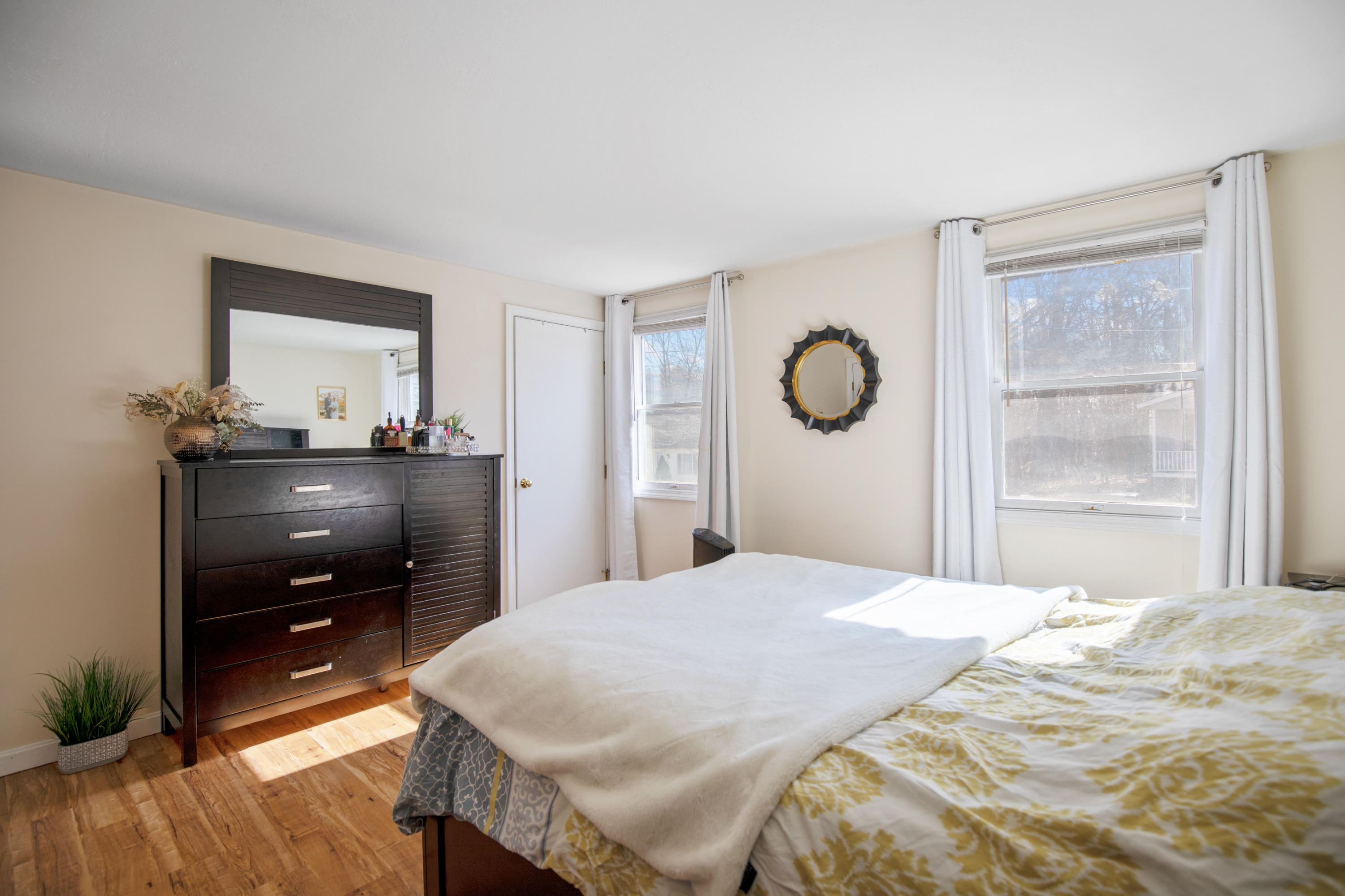 91 Avalon Road Portland, ME 04103 - Photo 18 of 43 89-91AvalonRoadPortland_007