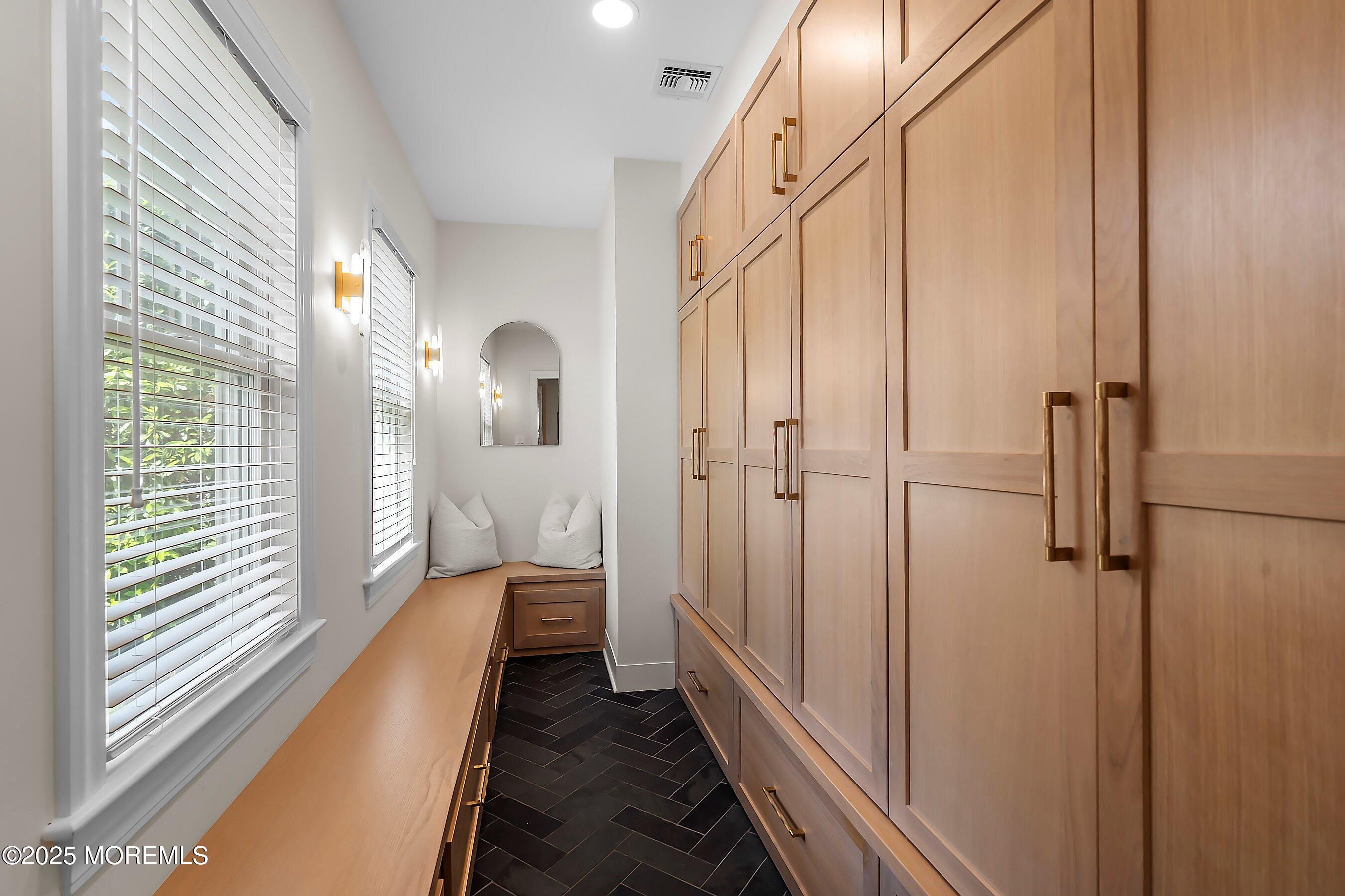 44 Ridge Road Rumson, NJ 07760 - Photo 3 of 38 a view of a bathroom