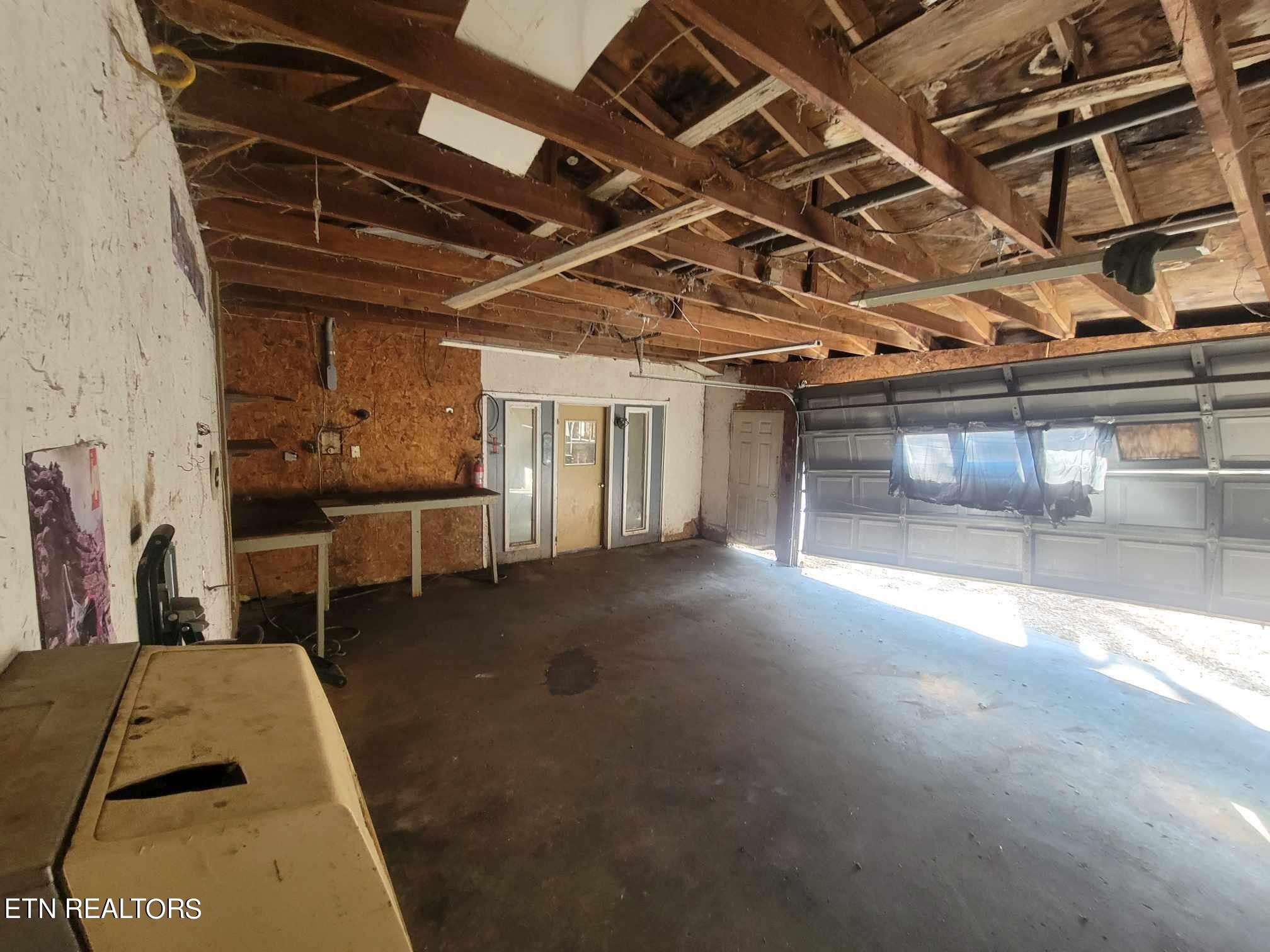 1751 Eldridge Loop Crossville, TN 38571 - Photo 17 of 35 a view of a room with gym equipment