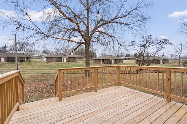 $270,000 | 430 Chestnut Drive, Marshall, MO 65340