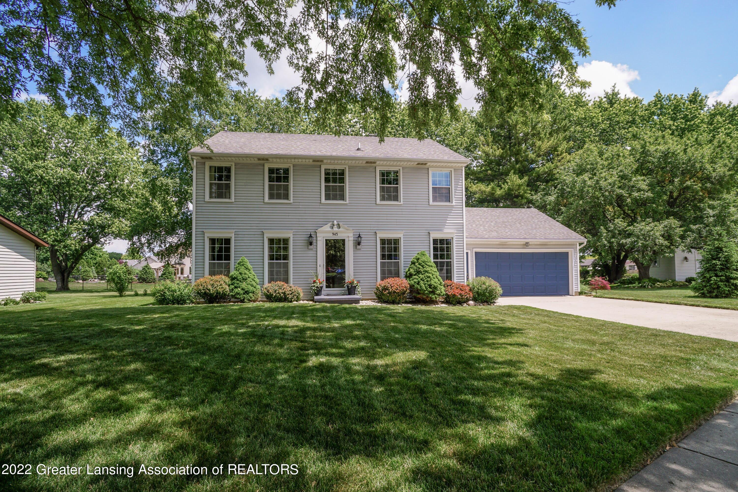945 Kingsbridge Road Grand Ledge, MI 48837 - Photo 57 of 57 Front elevation 2