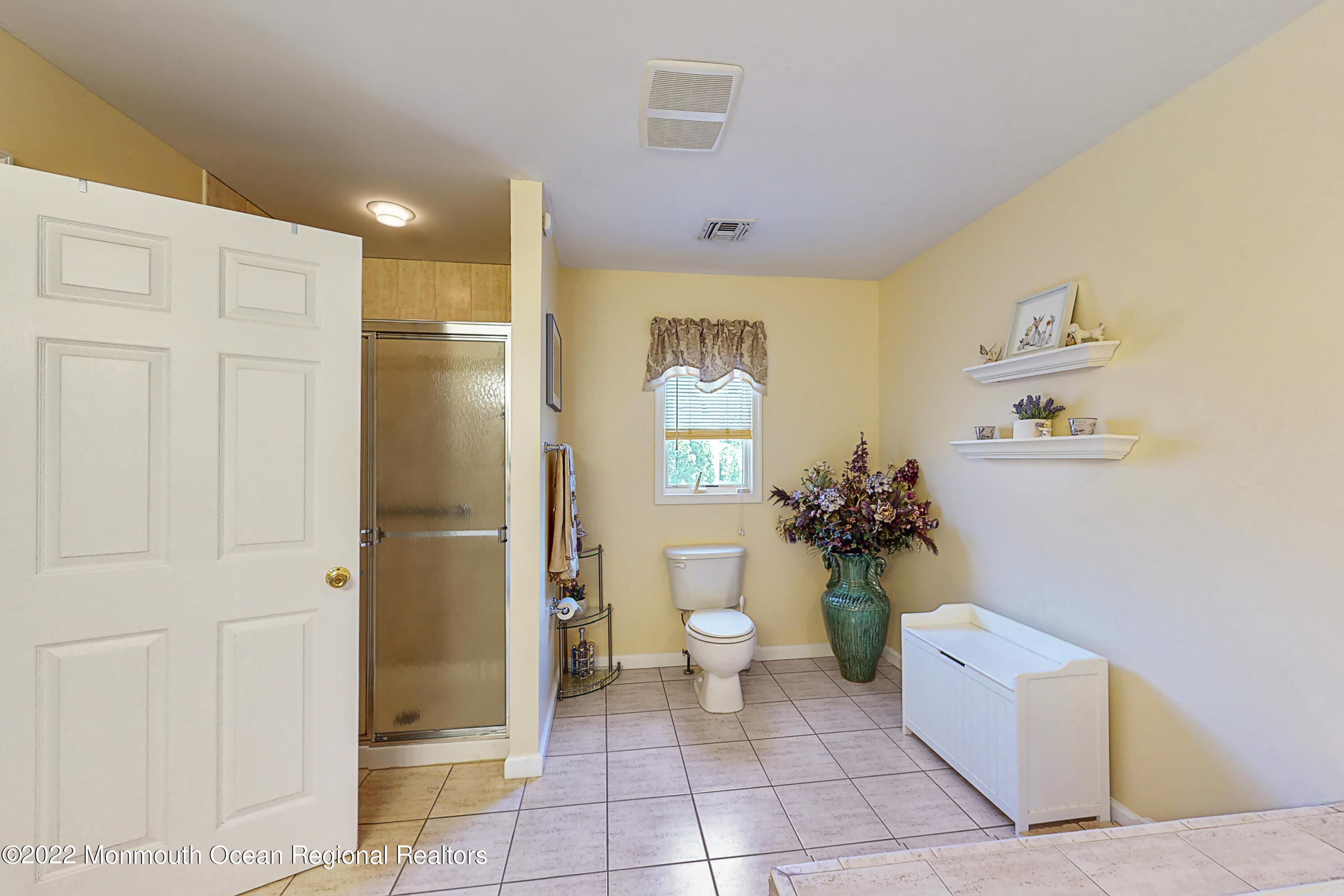 54 Overlook Drive Jackson, NJ 08527 - Photo 24 of 51 Primamary Bath 2