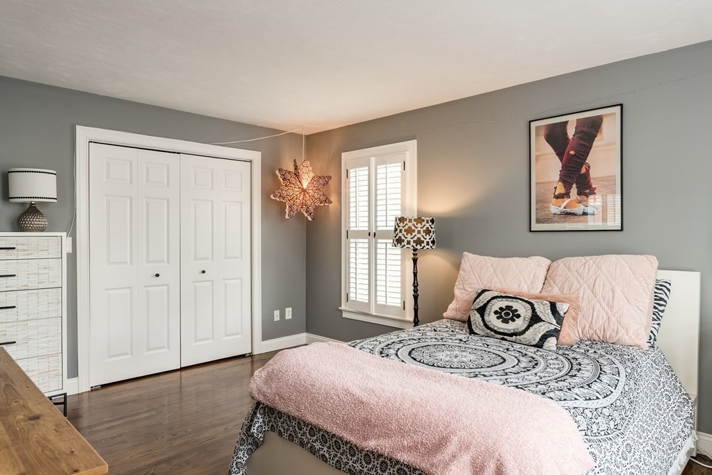 15 Meadowbrook Road, Unit 15 Brookline, MA 02467 - Photo 13 of 38 Gallery Image 13