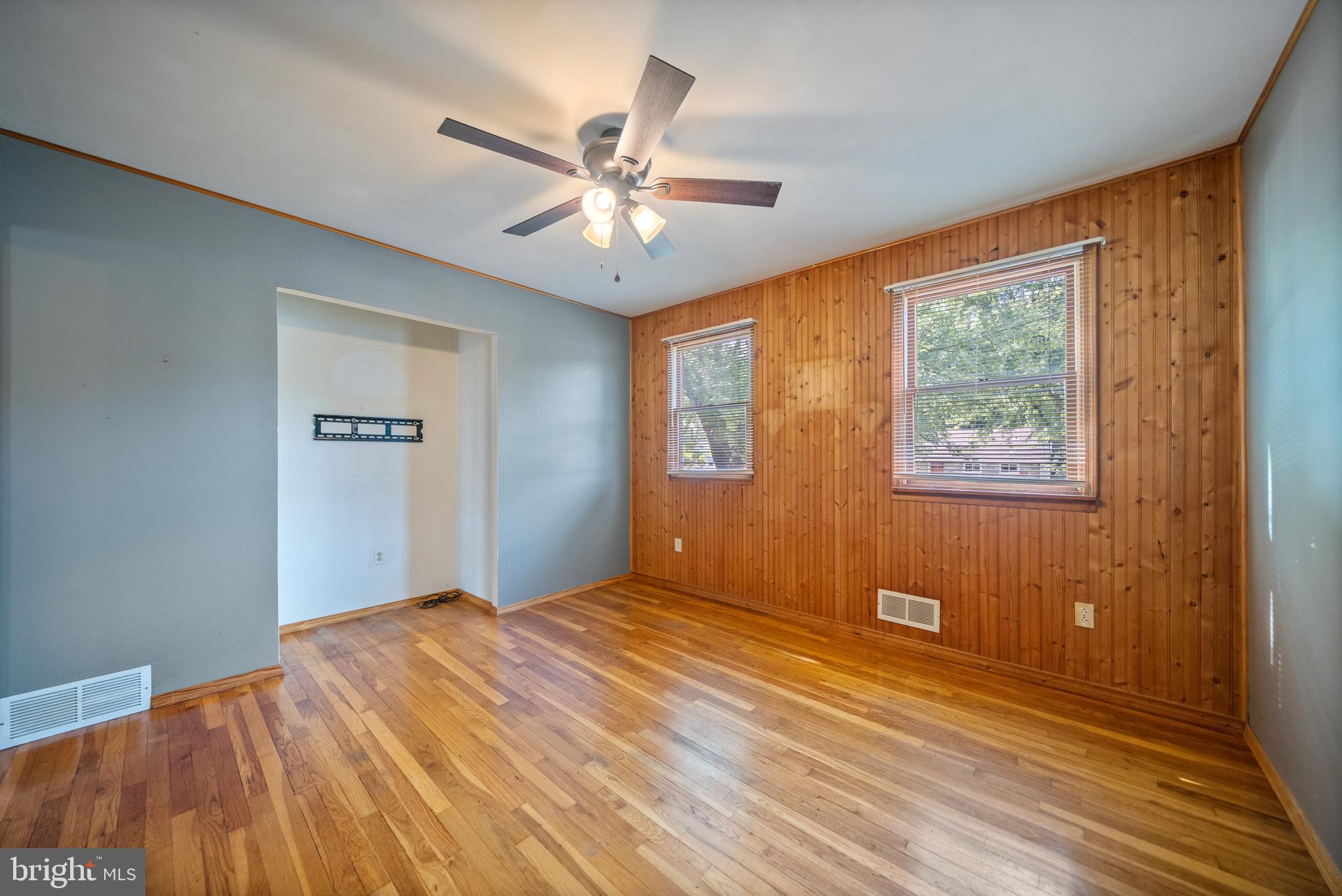147 Riverview Road Phillipsburg, NJ 08865 - Photo 11 of 43 Gallery Image 11