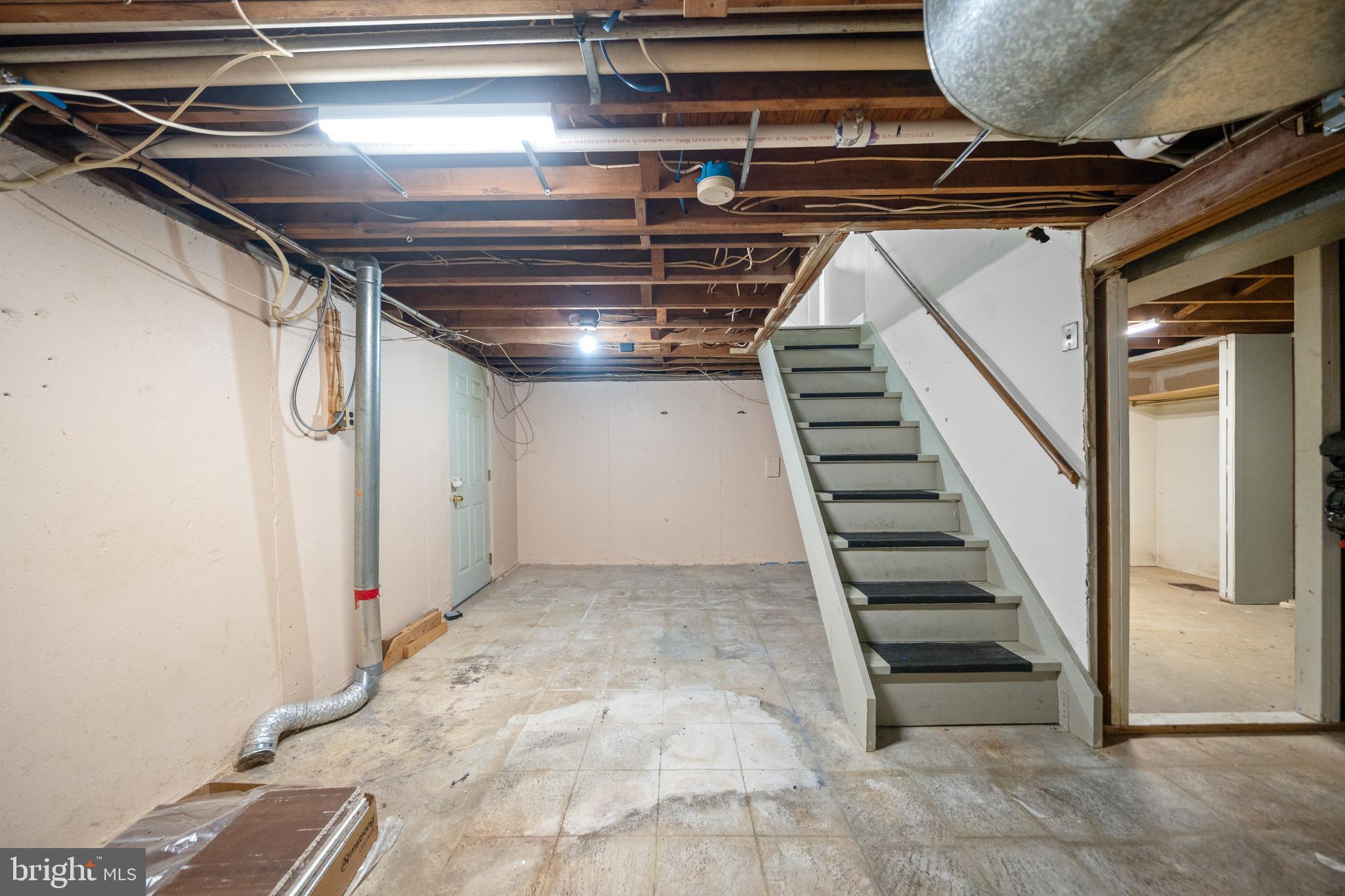 147 Riverview Road Phillipsburg, NJ 08865 - Photo 30 of 43 Gallery Image 30