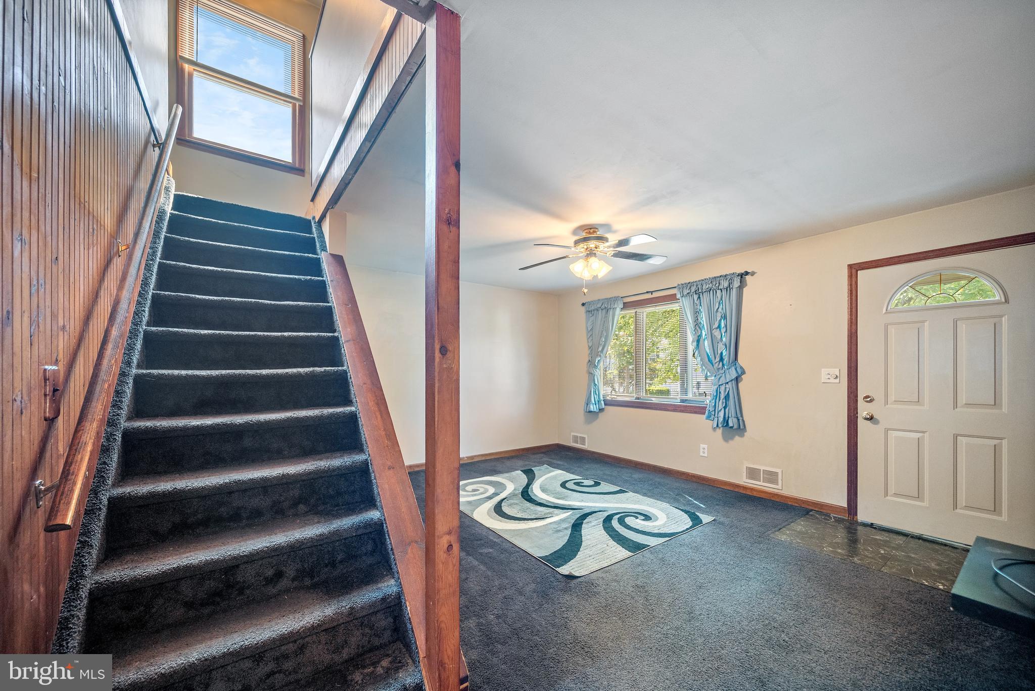 147 Riverview Road Phillipsburg, NJ 08865 - Photo 5 of 43 Gallery Image 5