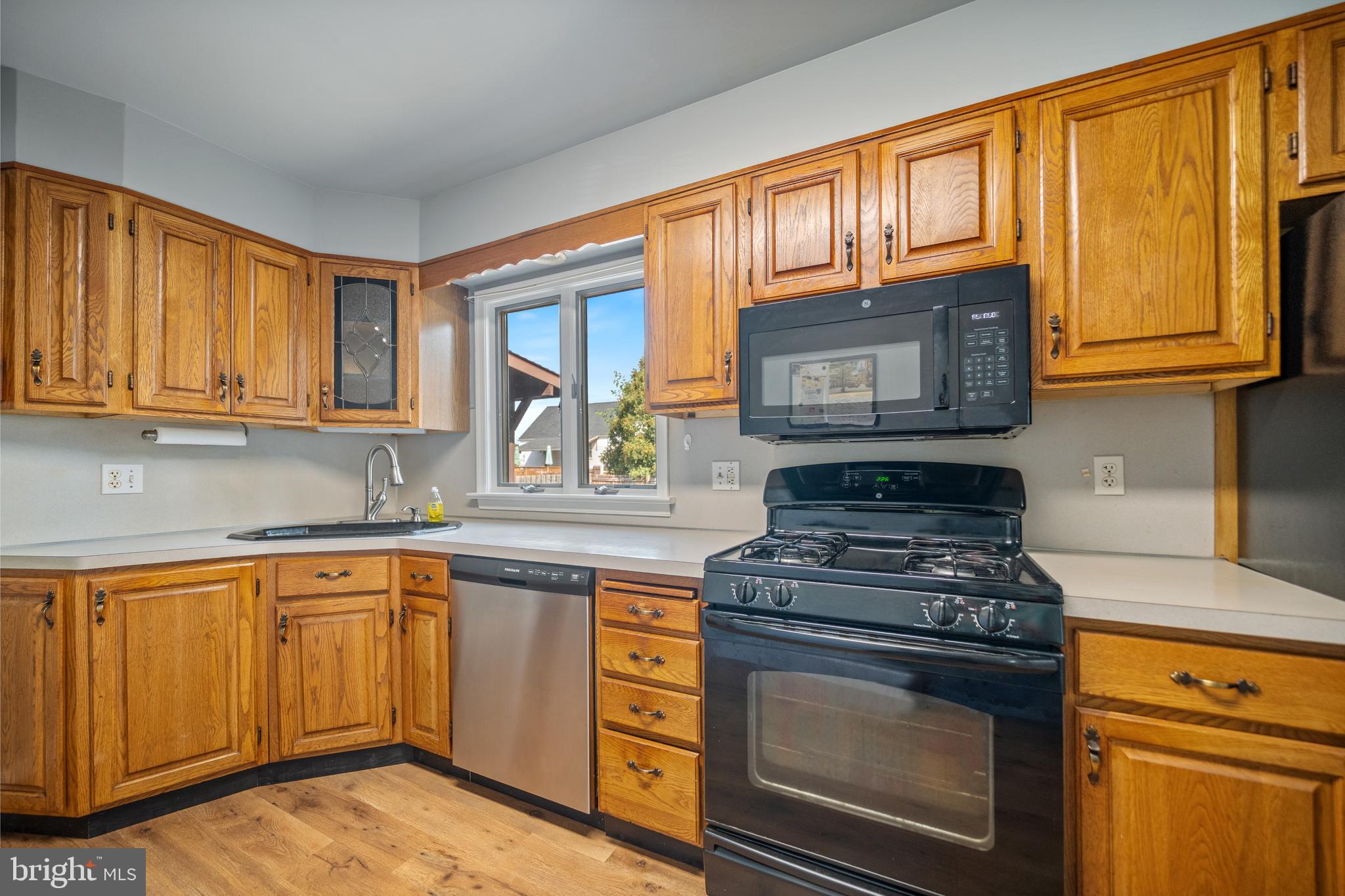 147 Riverview Road Phillipsburg, NJ 08865 - Photo 9 of 43 Gallery Image 9