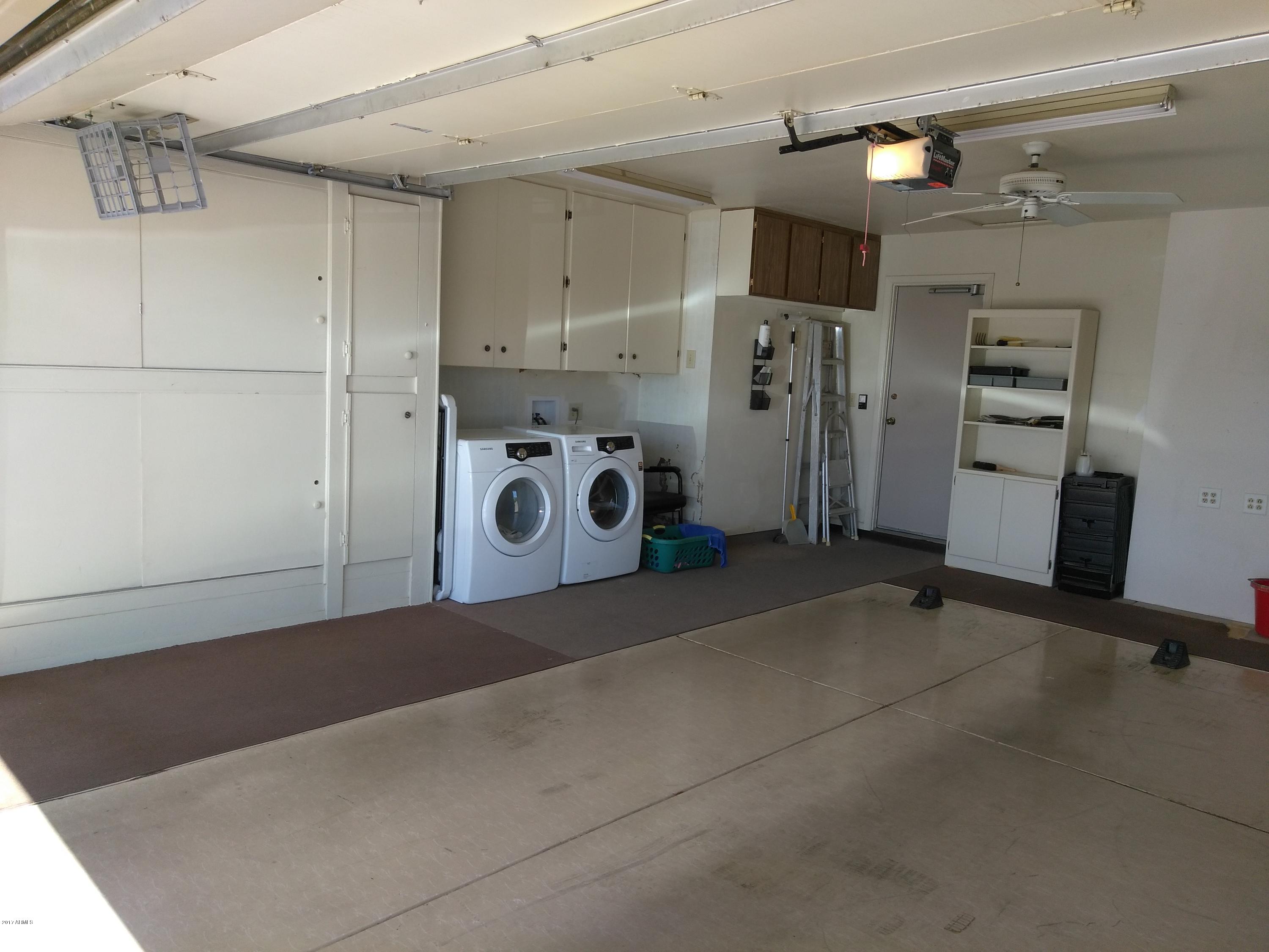 15219 North Ridgeview Road Sun City, AZ 85351 - Photo 24 of 24 2 Car Garage