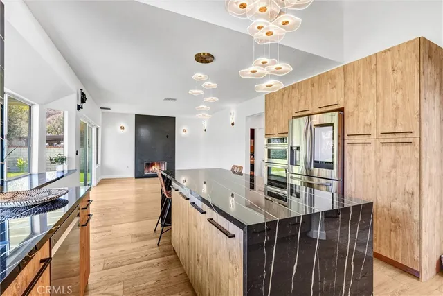 $999,000 | 22411 Holly Court, Saugus, CA 91390