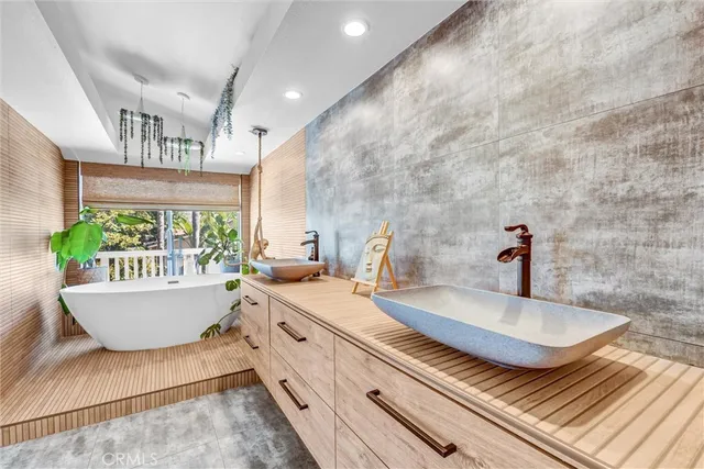 $999,000 | 22411 Holly Court, Saugus, CA 91390