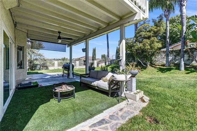 $999,000 | 22411 Holly Court, Saugus, CA 91390