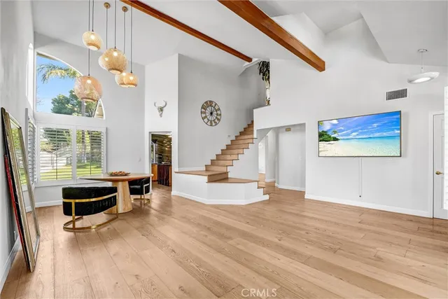 $999,000 | 22411 Holly Court, Saugus, CA 91390