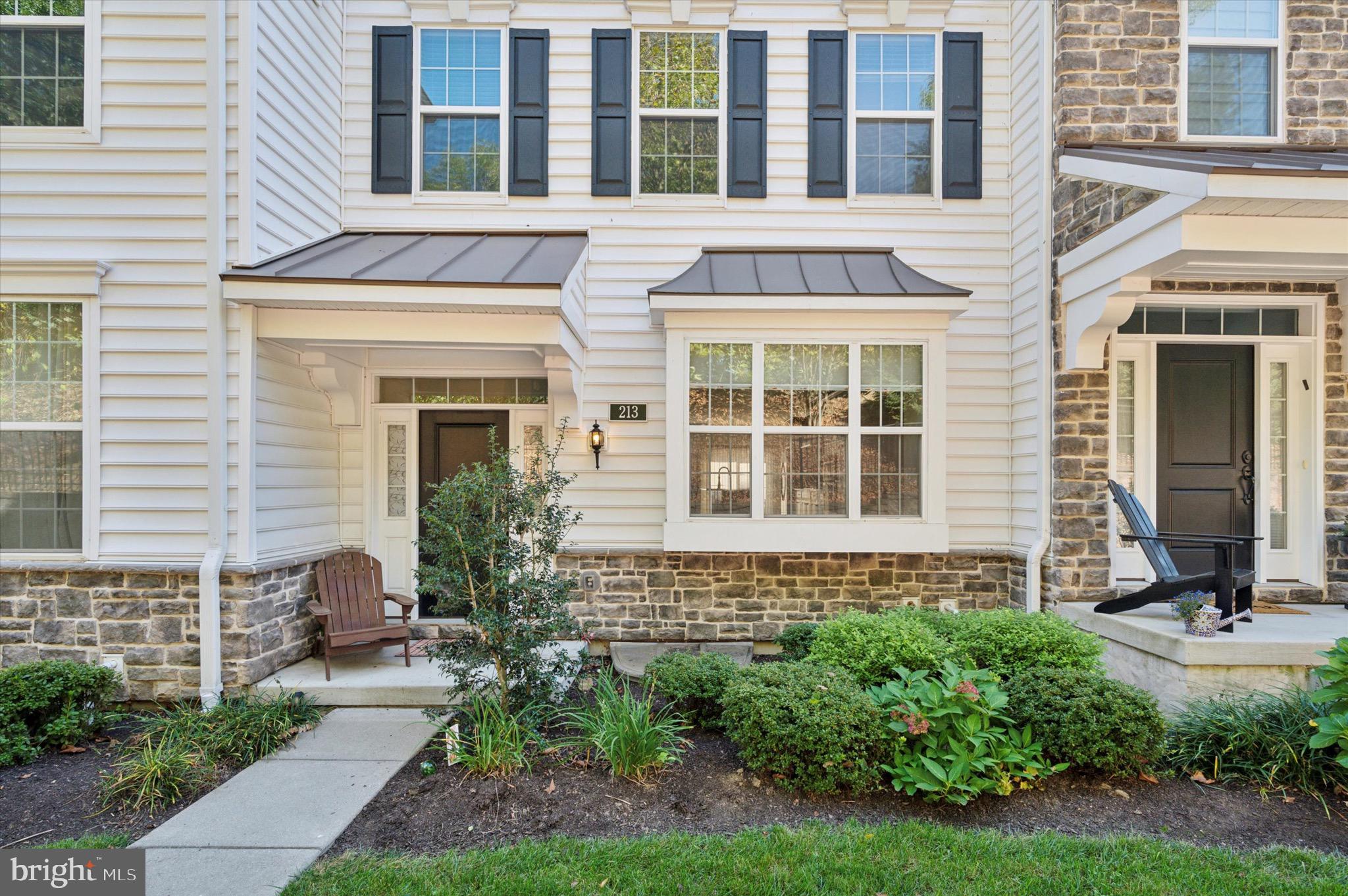 213 Avian Alley Springfield, PA 19064 - Photo 2 of 38 a front view of a house