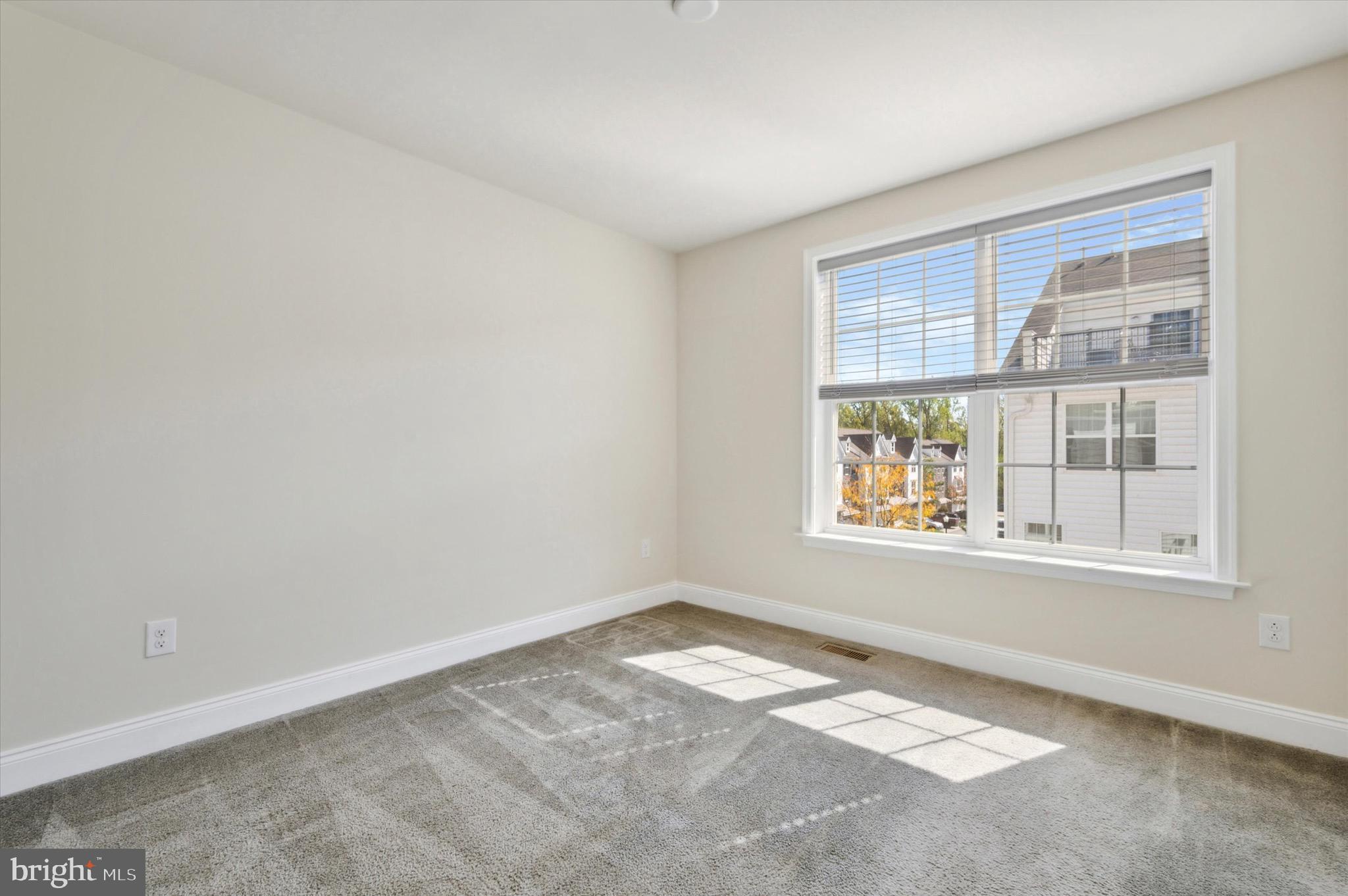213 Avian Alley Springfield, PA 19064 - Photo 24 of 38 an empty room with a window