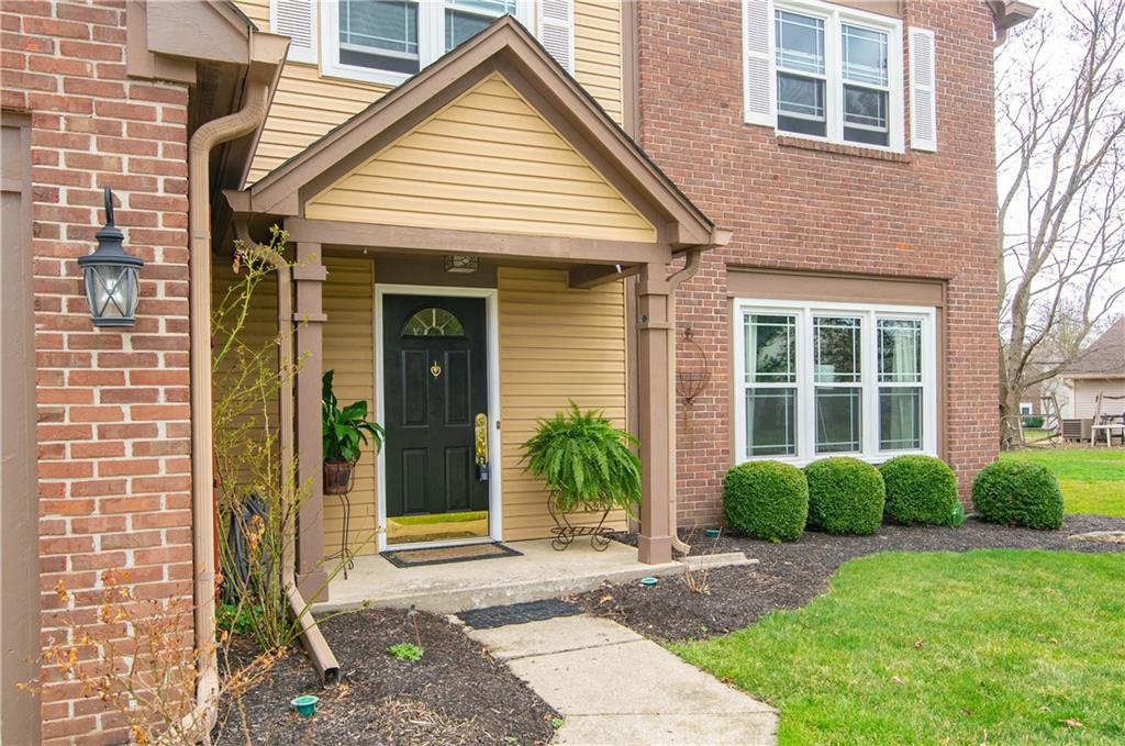7567 Meadow Ridge Drive Fishers, IN 46038 - Photo 3 of 29 Gallery Image 3