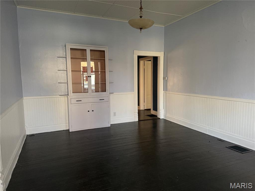 321 Taylor Street Lebanon, MO 65536 - Photo 5 of 15