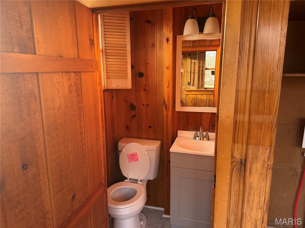 321 Taylor Street Lebanon, MO 65536 - Photo 9 of 15