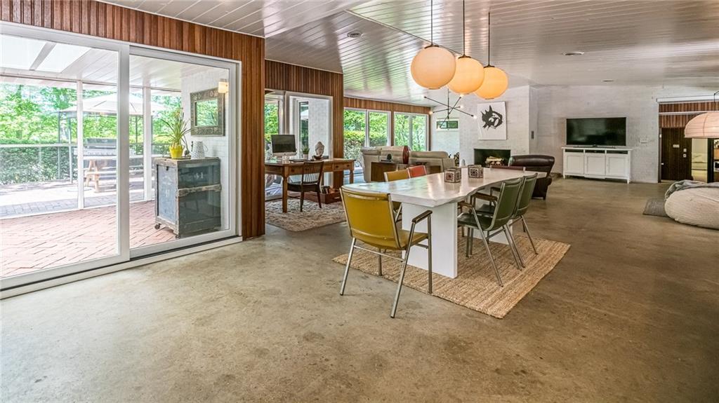 8024 Thompson Run Road Pittsburgh, PA 15237 - Photo 7 of 25 Gallery Image 7