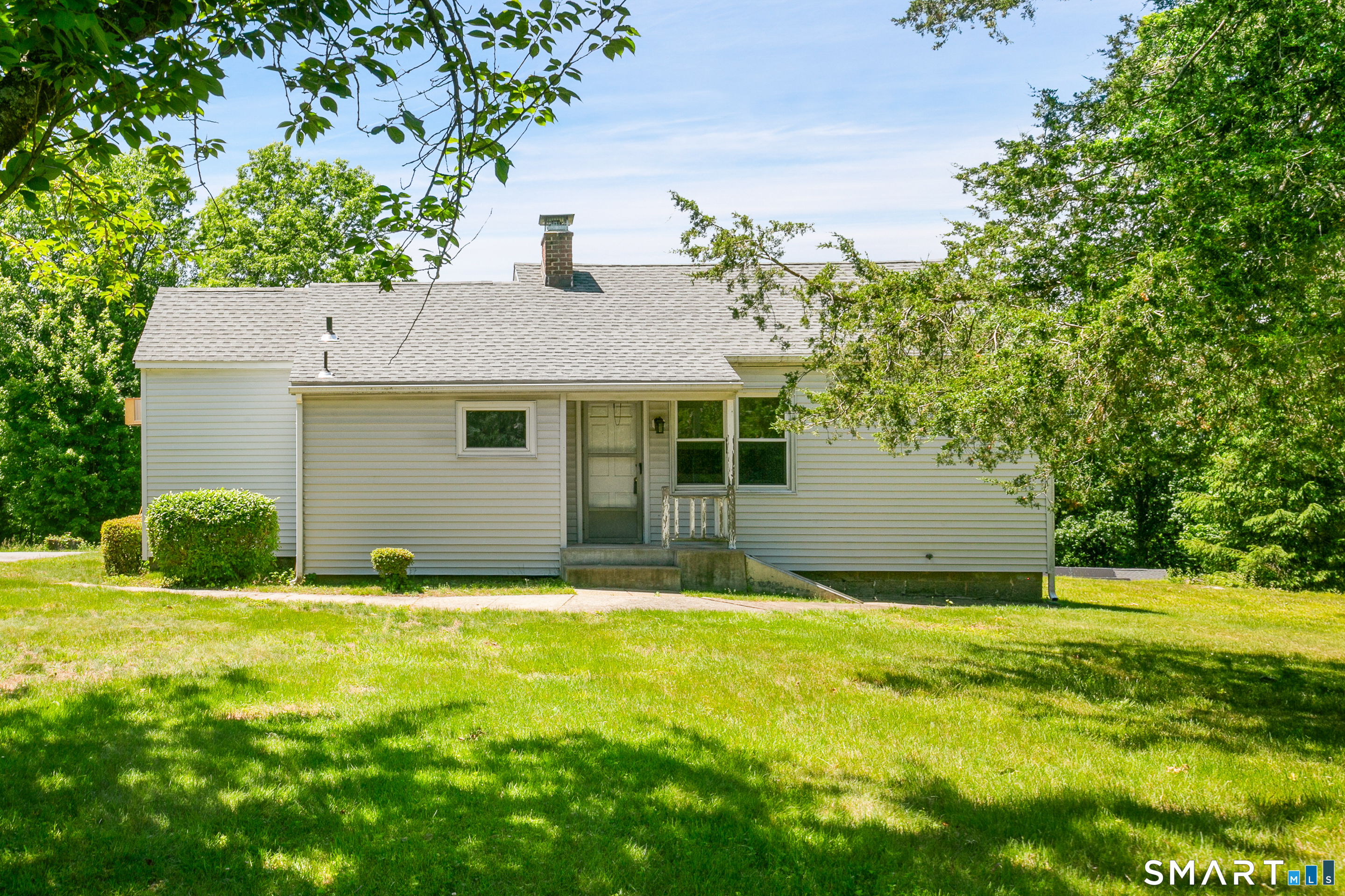 11 Bear Mountain Road New Fairfield, CT 06812 - Photo 2 of 30