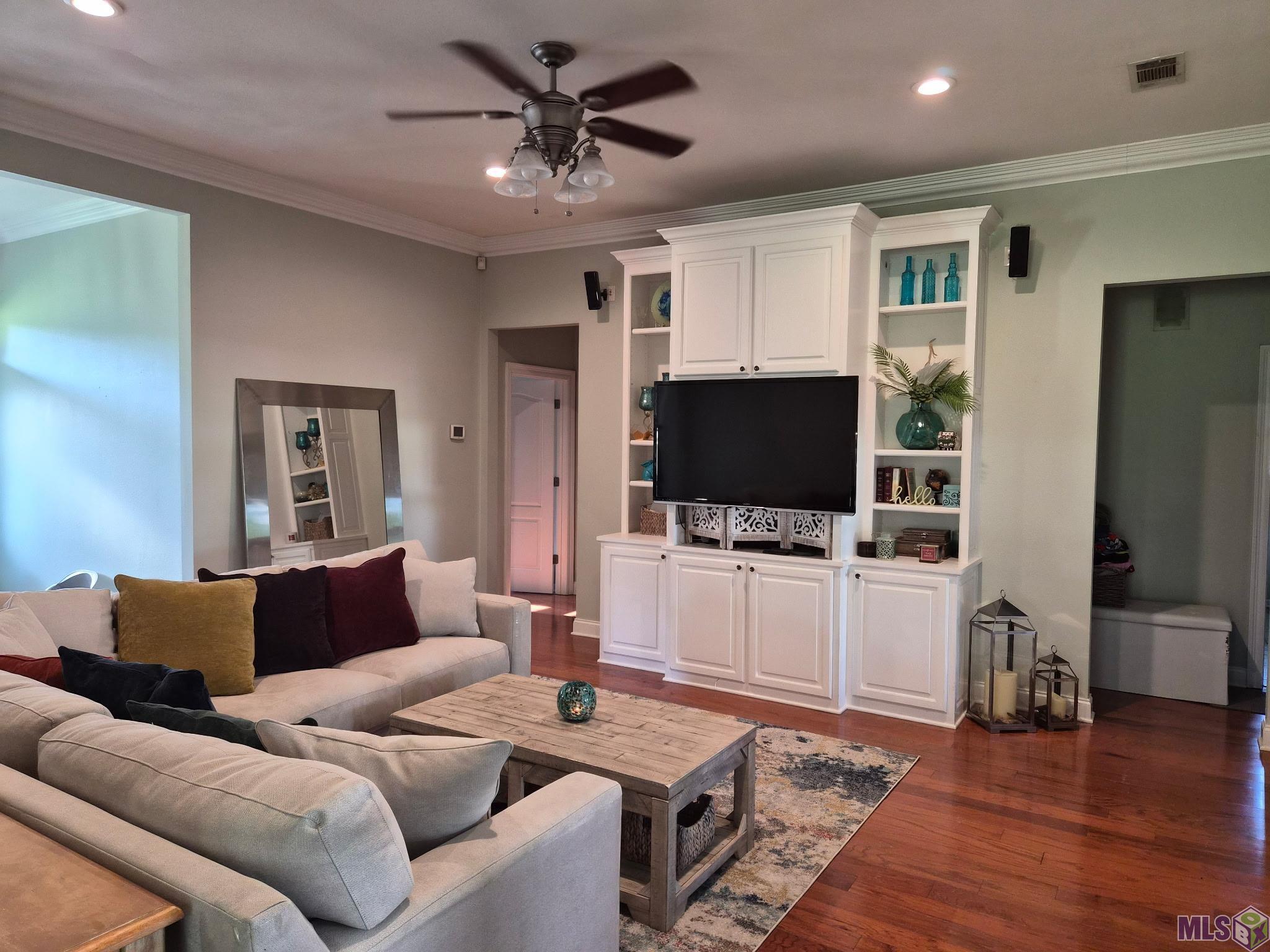 14103 Gerry Kramer Road Gonzales, LA 70737 - Photo 3 of 11