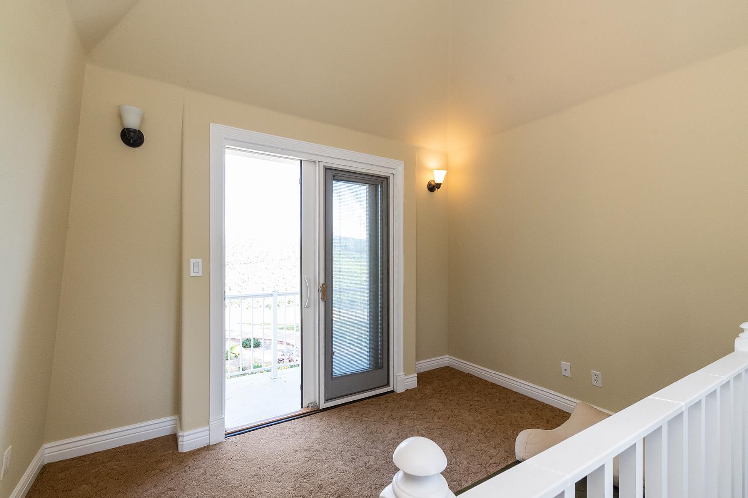 2640 Sky Ranch Lane Camino, CA 95709 - Photo 35 of 62 a view of an empty room and window