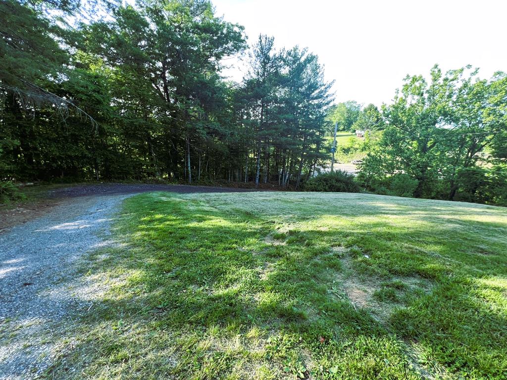 403 Hilltown Road Fries, VA 24330 - Photo 9 of 36 Gallery Image 9