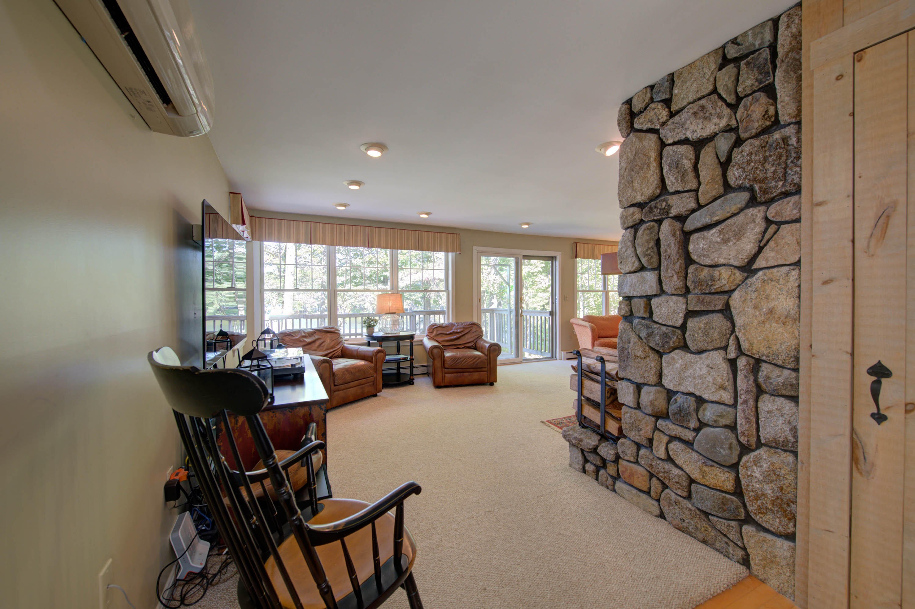 26 East Beach Road, Unit 26 Casco, ME 04015 - Photo 11 of 61 7-print-pic-7