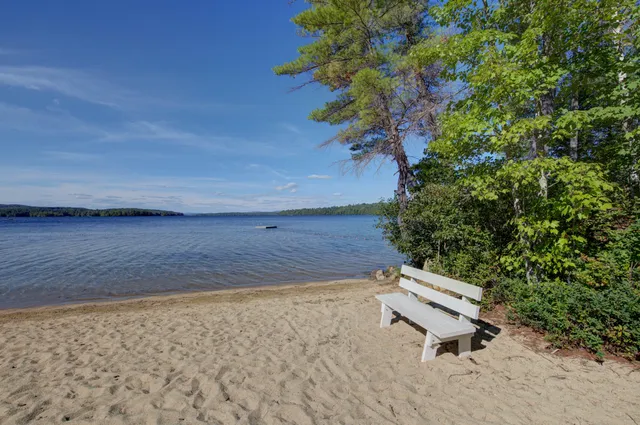 $749,900 | 26 East Beach Road, Unit 26, Casco, ME 04015