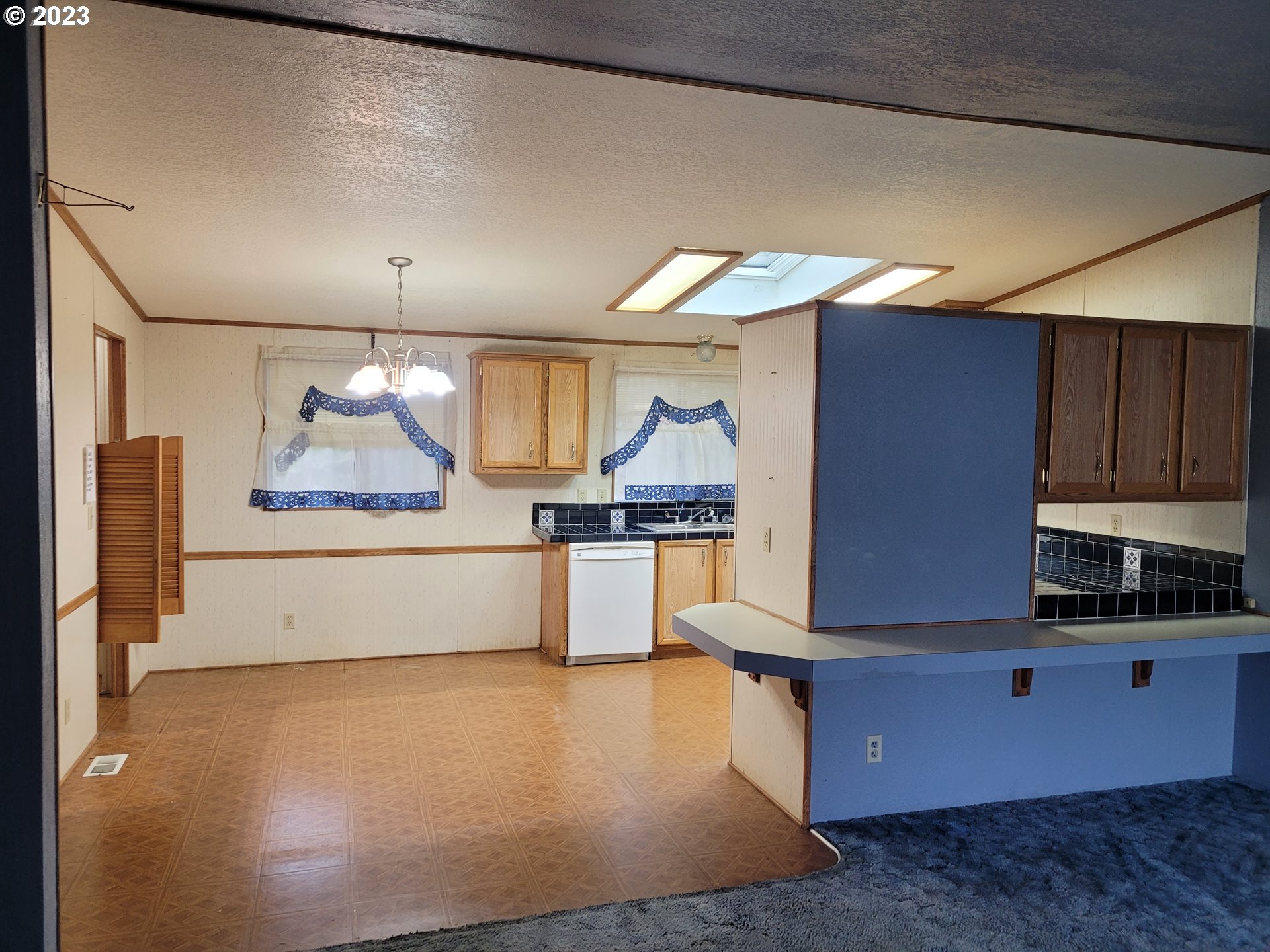 91919 George Hill Road Astoria, OR 97103 - Photo 11 of 21 Kitchen